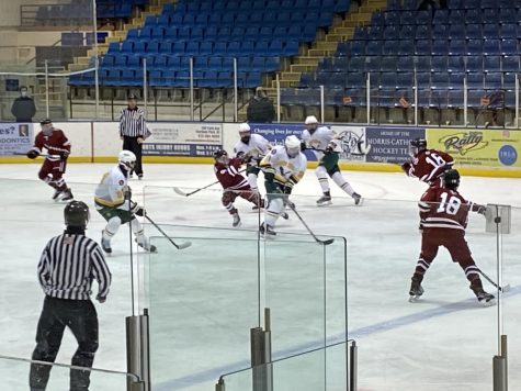 The varsity boys ice hockey team, lead by co-captains Cam Fernandez 21 and Seth Kaplan 21, played at an empty Mennen Arena on February 25 versus Morris-Knolls High School.